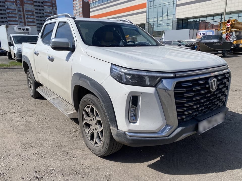 Changan Hunter Plus - 2