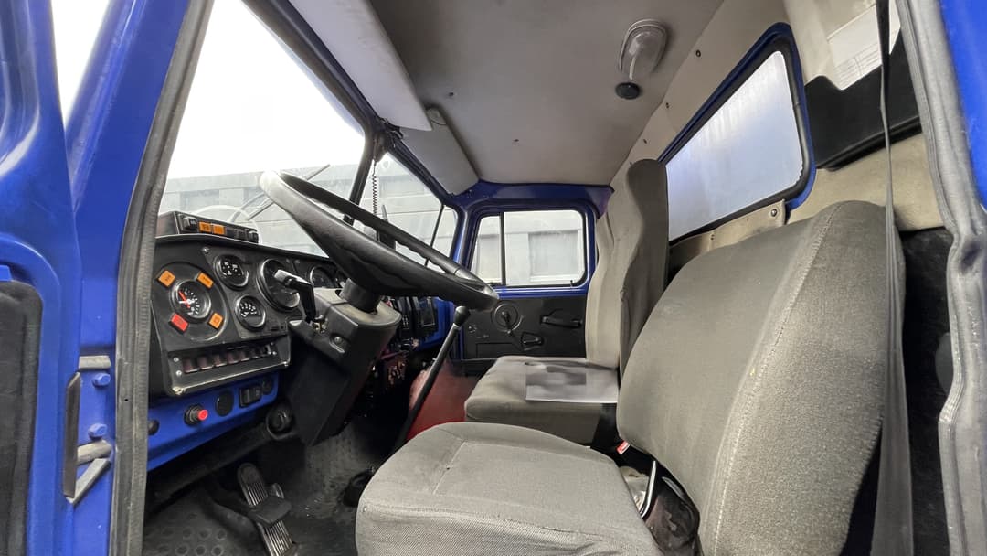Гирд 5849* на шасси Ural NEXT 4320* 6x6 Передвижная мастерская с КМУ - 6