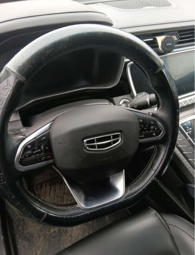 Geely Atlas Pro - 5