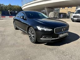 Volvo S90 - 2