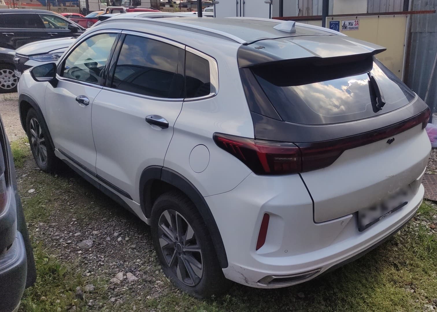 Exeed LX - 4