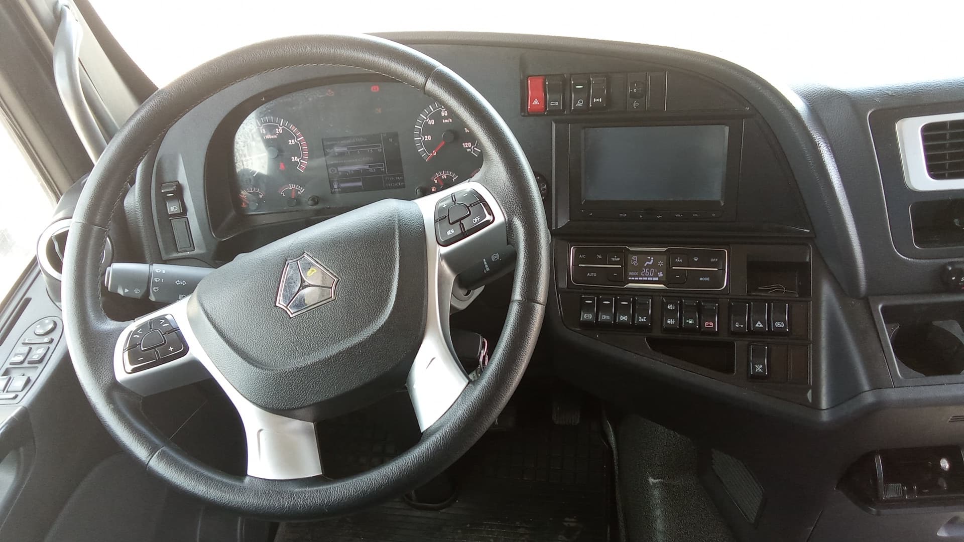 Sitrak C7H 4x2 Седельный тягач - 5