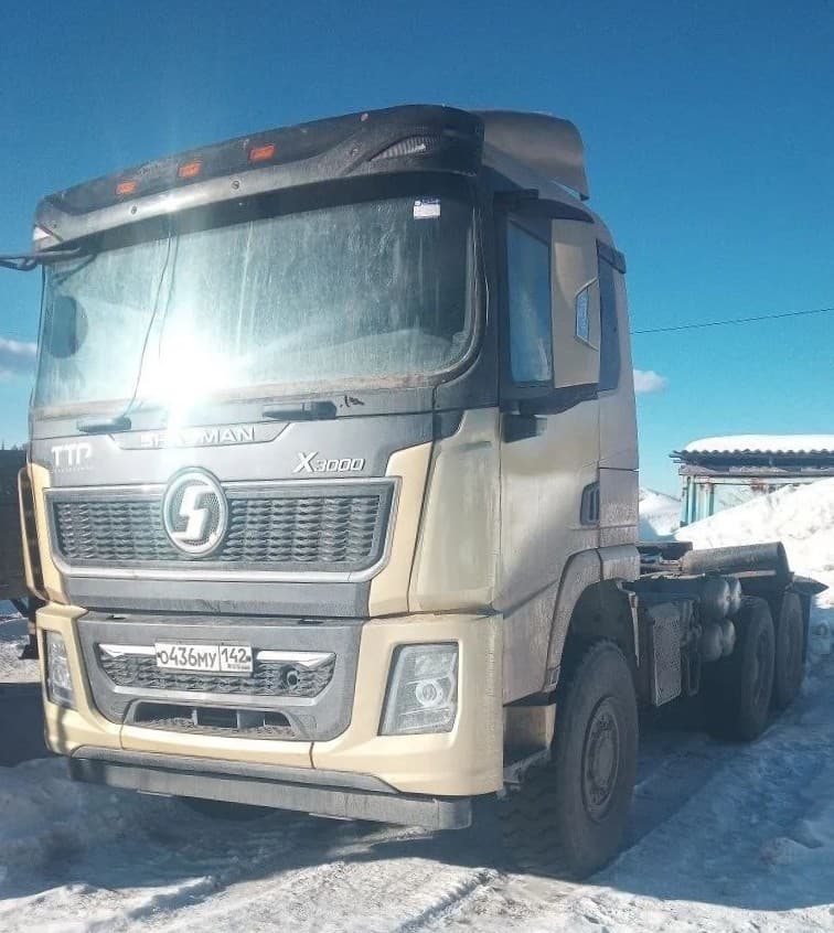 Shacman (Shaanxi) SX* 6x6 Седельный тягач - 1