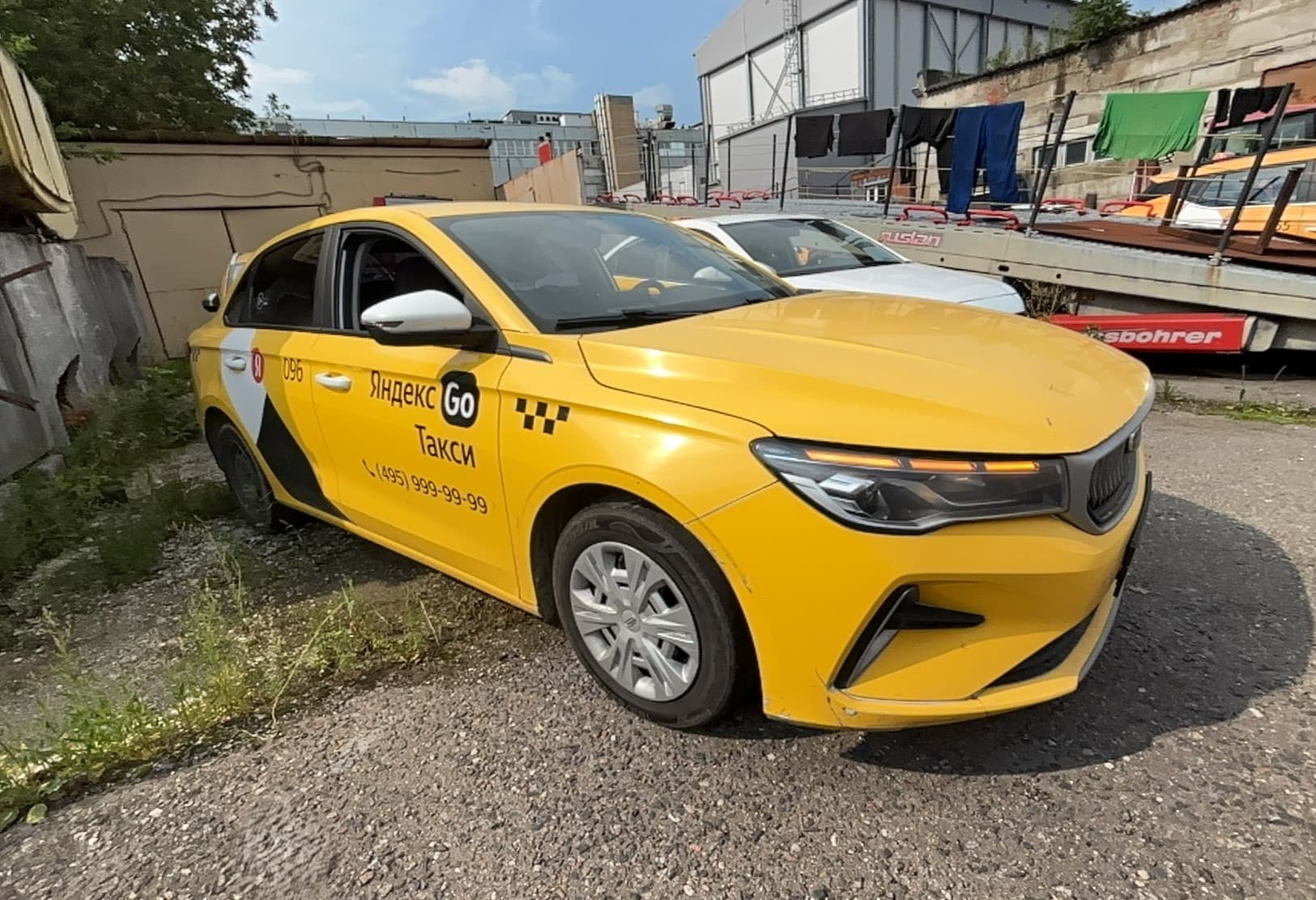 Geely EMGRAND - 2