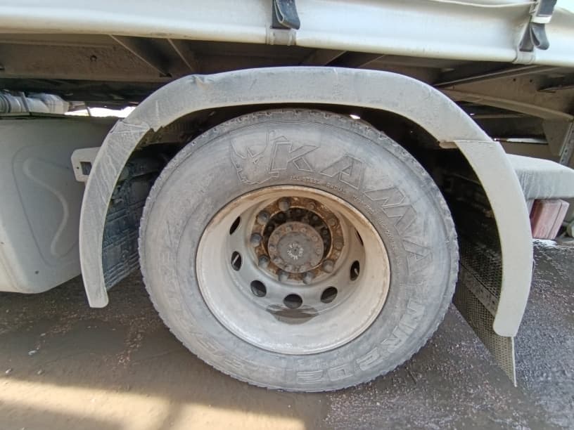 Dongfeng DFH 4x2 Седельный тягач - 8