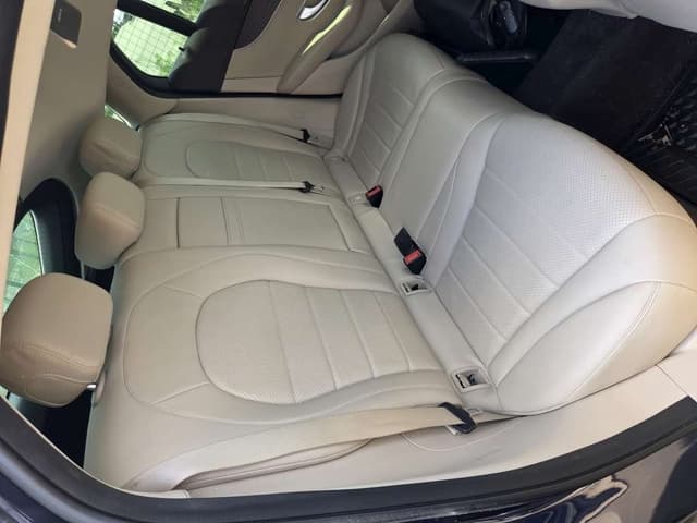 Mercedes-Benz GLC - 7