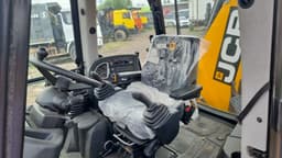 JCB 4CX Экскаватор-погрузчик - 7