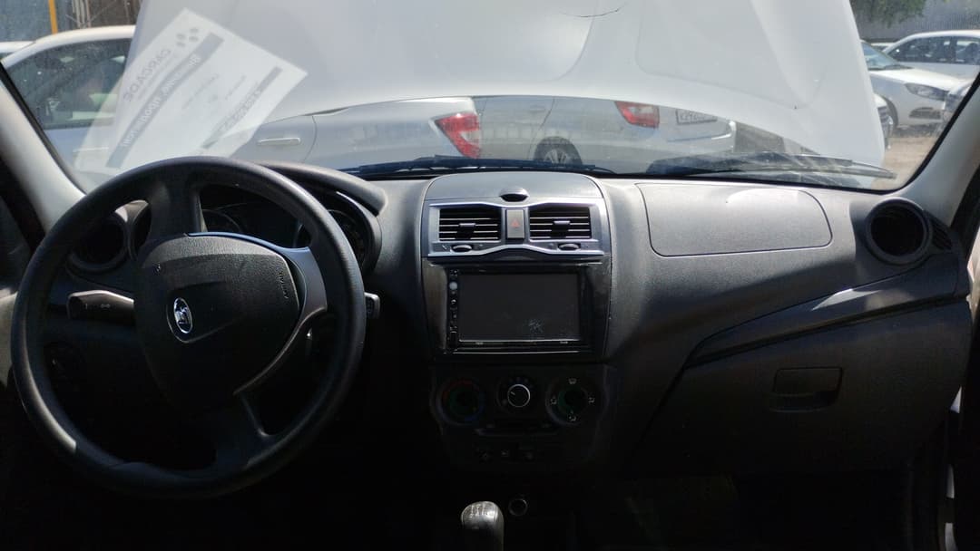 Lada Granta седан - 5