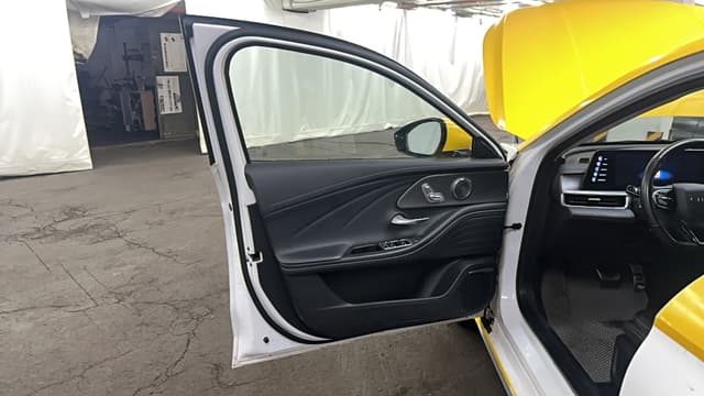 Chery ARRIZO 8 - 8