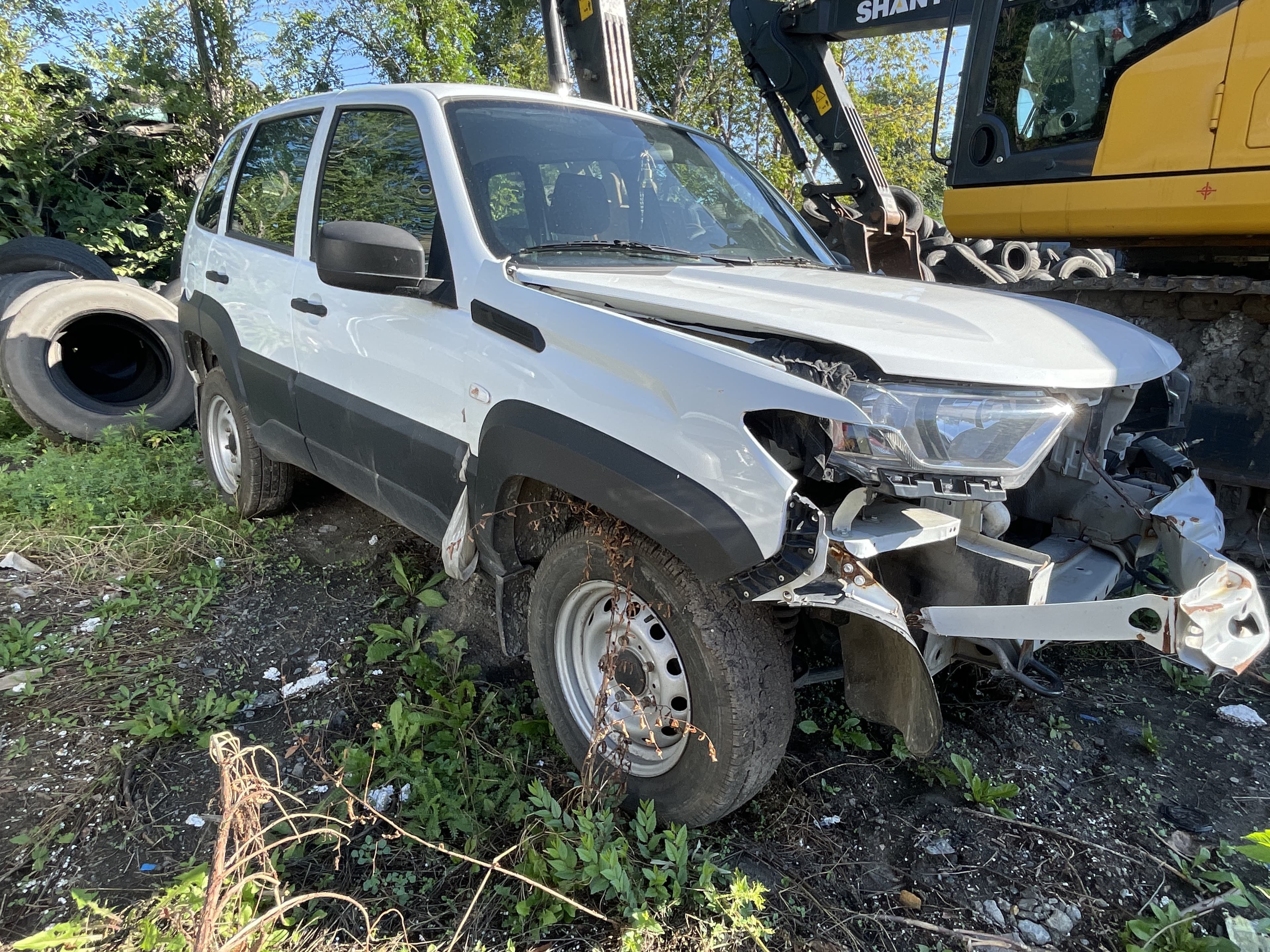 Lada Niva Travel - 2