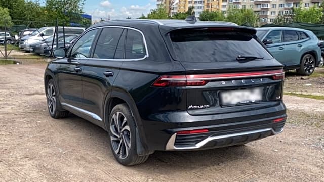 Geely Monjaro - 4