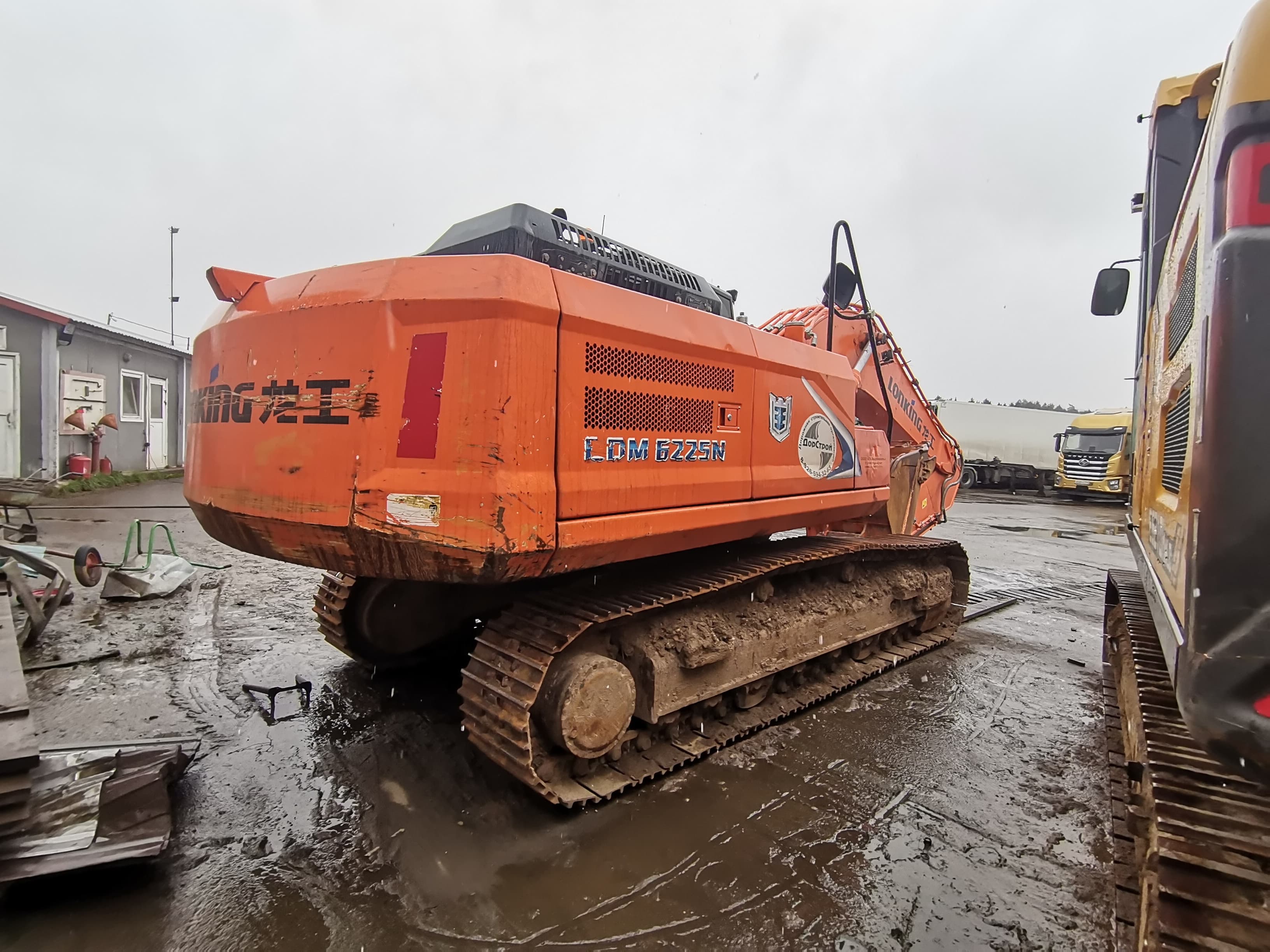 Lonking CDM6225 Экскаватор - 3