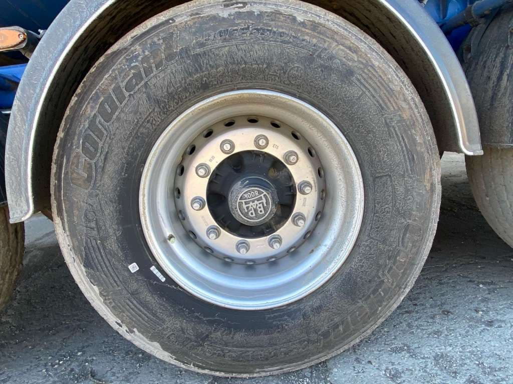 Компания Автоприцепов 9639* Полуприцеп цистерна - 5
