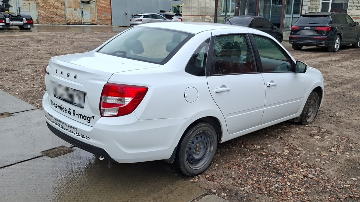 Lada Granta седан - 3