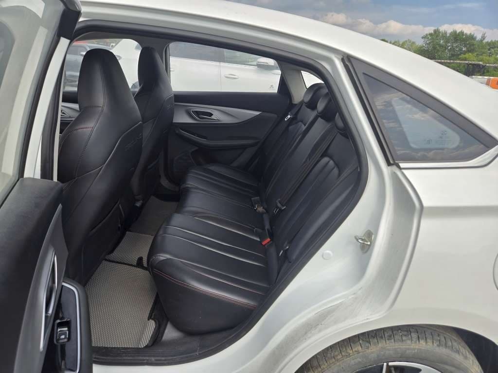 Baic U5 Plus - 9