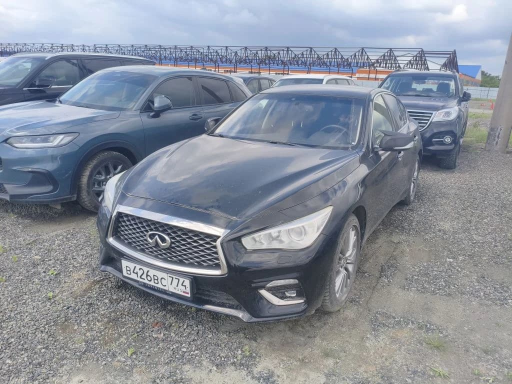 Infiniti Q50 - 1