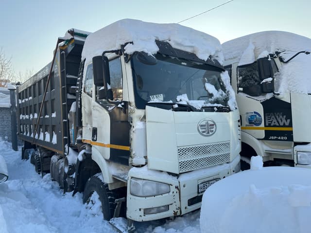 FAW J6* 6x4 Самосвал - 2