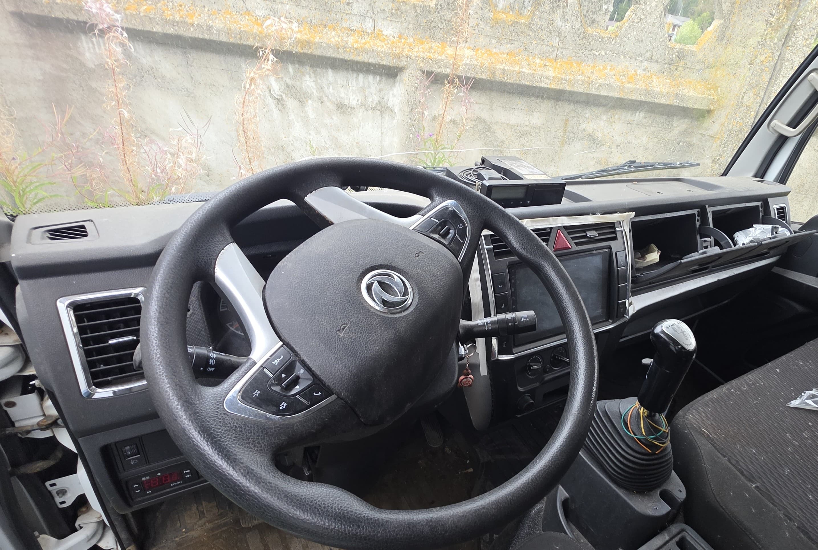 Меткомплекс C12* на шасси Dongfeng C120 4x2 Изотермический/рефрижератор - 5