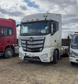 Foton AUMAN 4x2 Седельный тягач - 1