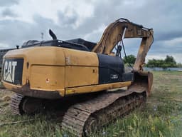 Caterpillar 330 Экскаватор - 3