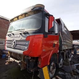 Shacman (Shaanxi) SX33186T366 8x4 - 1