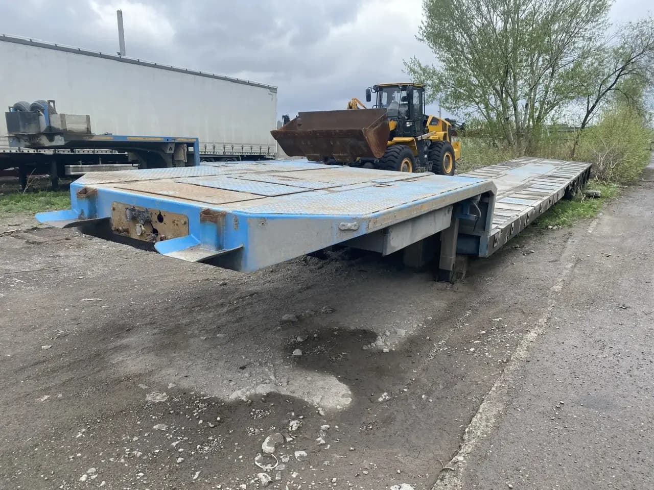Авиком 98716* Полуприцеп тяжеловоз 6 осей - 1