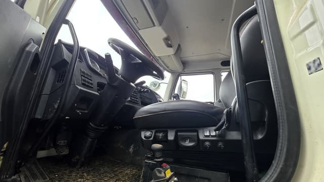 FAW J6* 6x4 Самосвал - 5