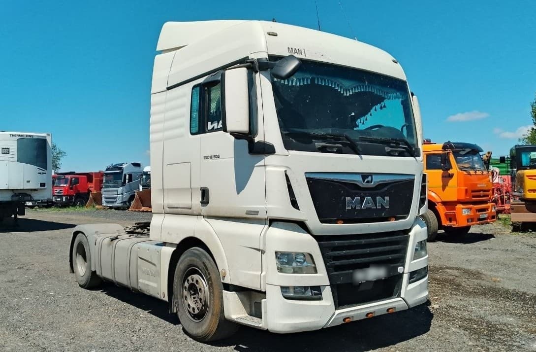MAN TGX 4X2 Седельный тягач - 2