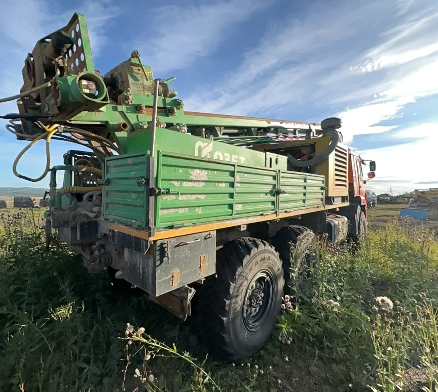 Завод Буровых Технологий 5071* на шасси КАМАЗ 43118 6x6 Буровая установка - 3