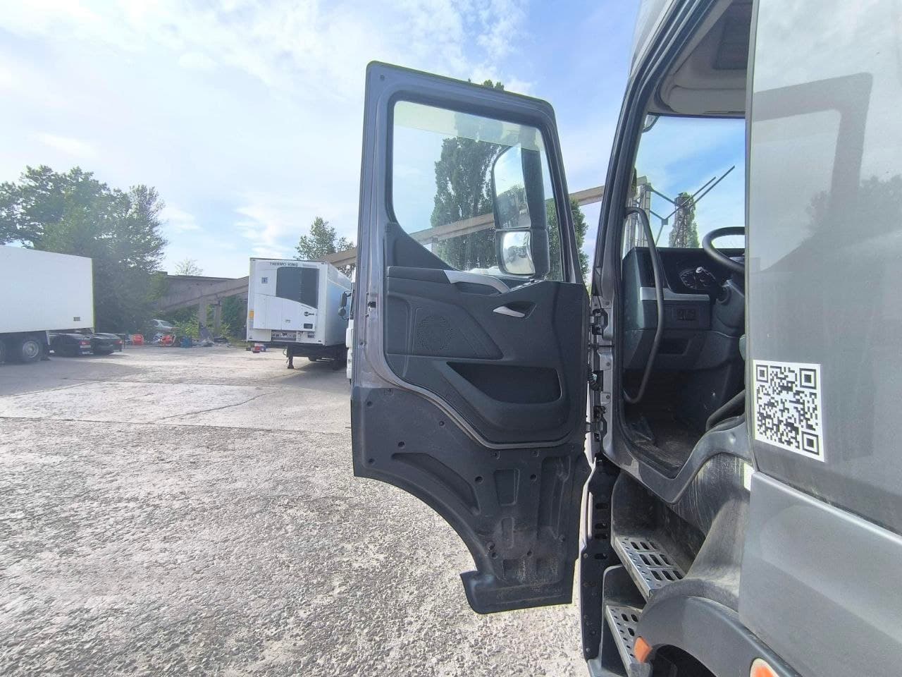 Chenglong LZ4181* 4x2 Седельный тягач - 6