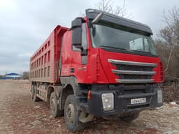 Hongyan 908 8x4 Самосвал - 2