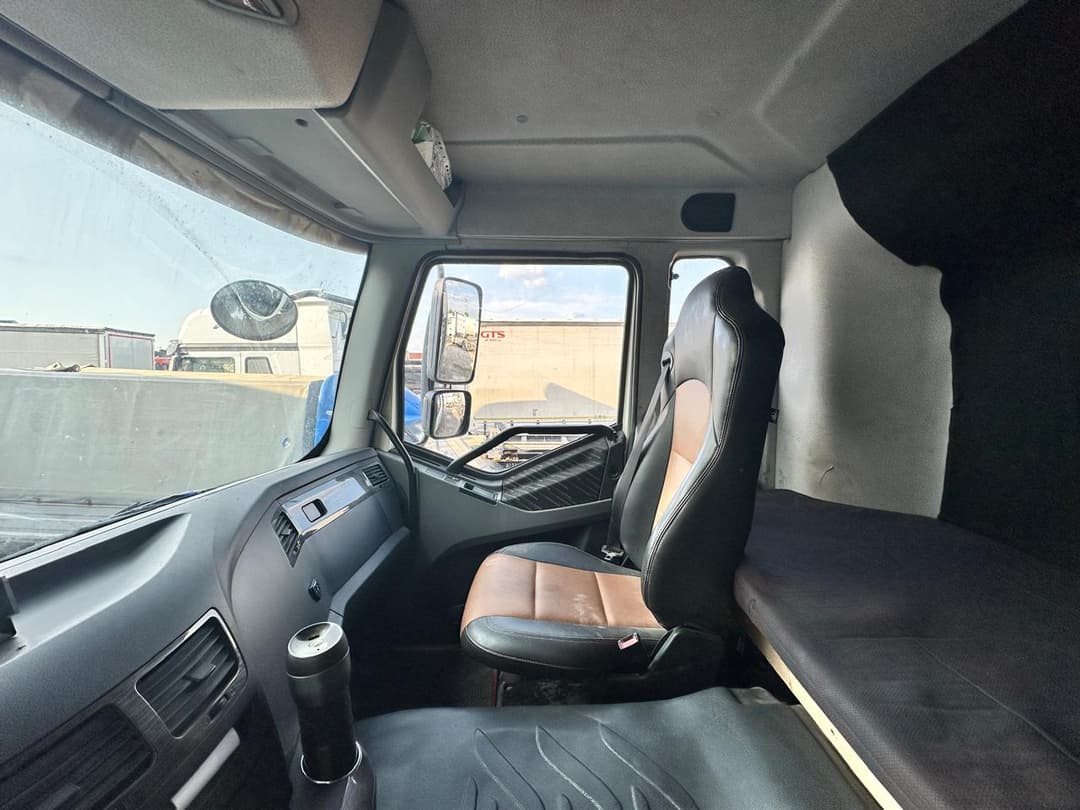 FAW CA 3250* 6x4 Самосвал - 8