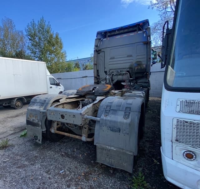 Sitrak C7H 6x4 Седельный тягач - 3
