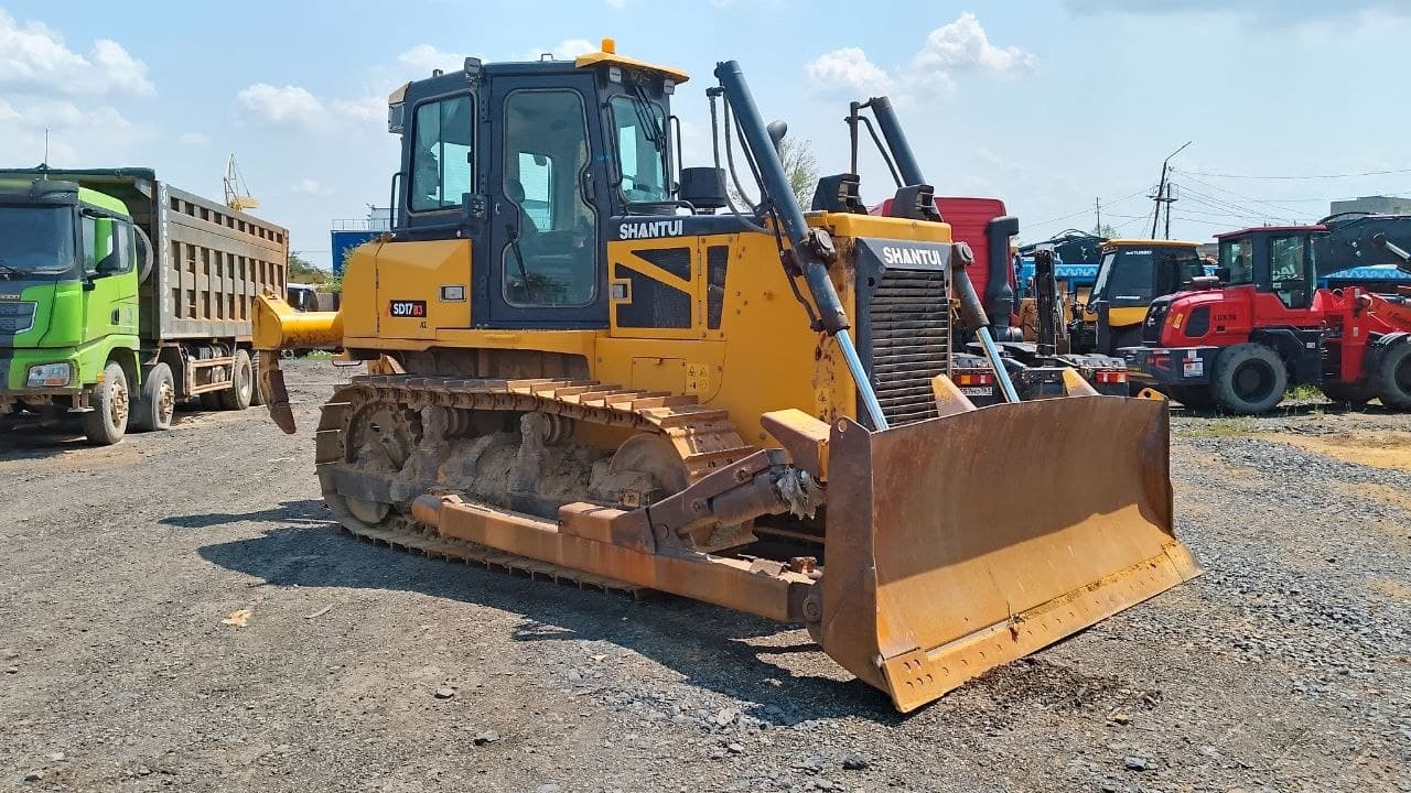 Shantui SD17 Бульдозер - 2