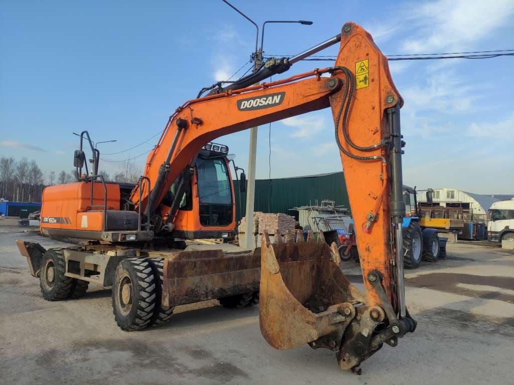 Doosan DX160* Экскаватор колесный - 2