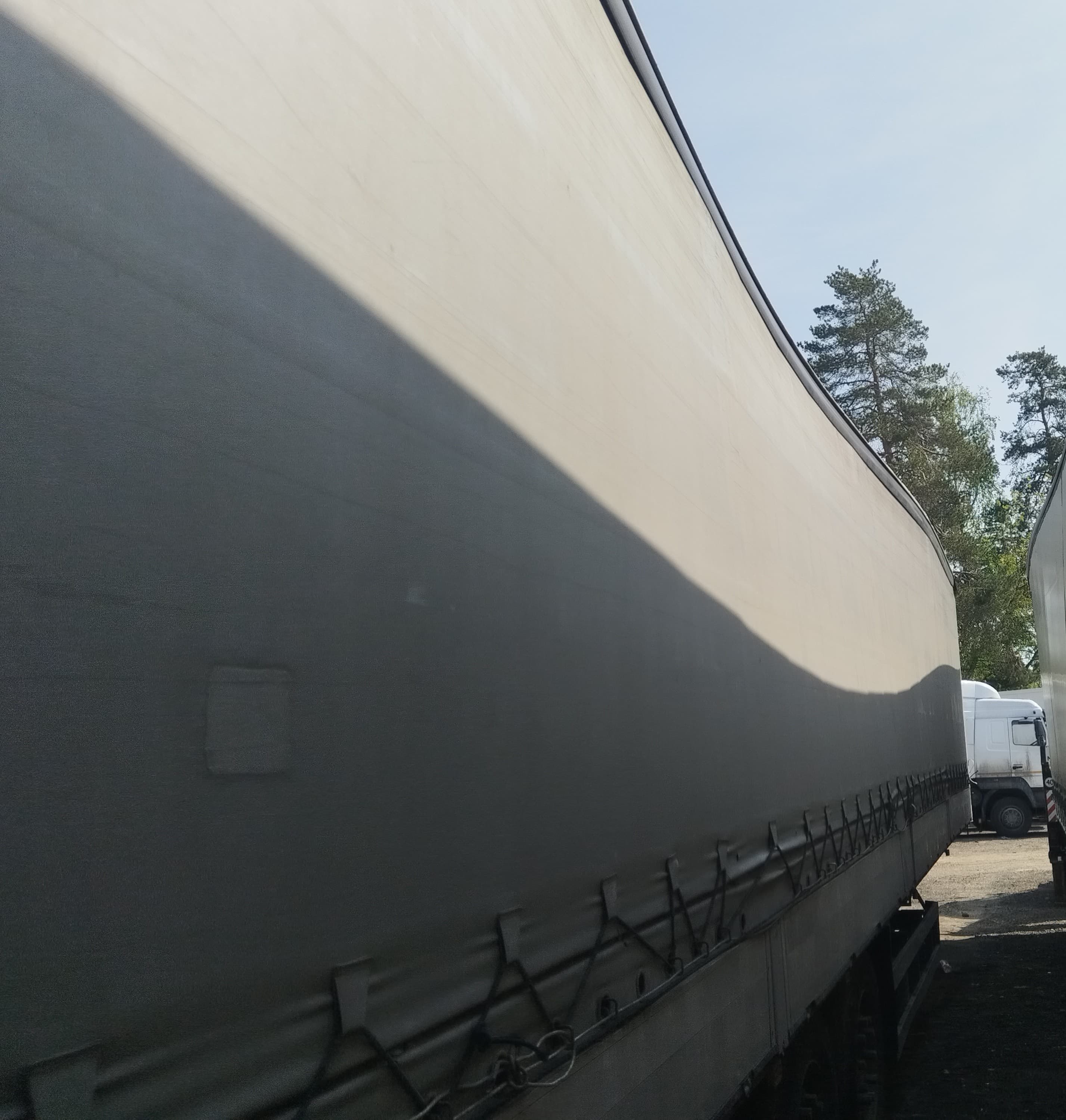 Schmitz Cargobull 9084 Полуприцеп бортовой - 3