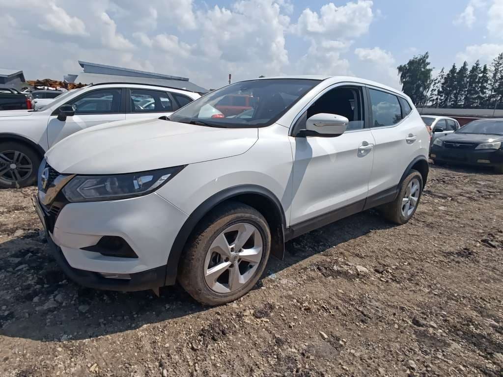 Nissan Qashqai - 1