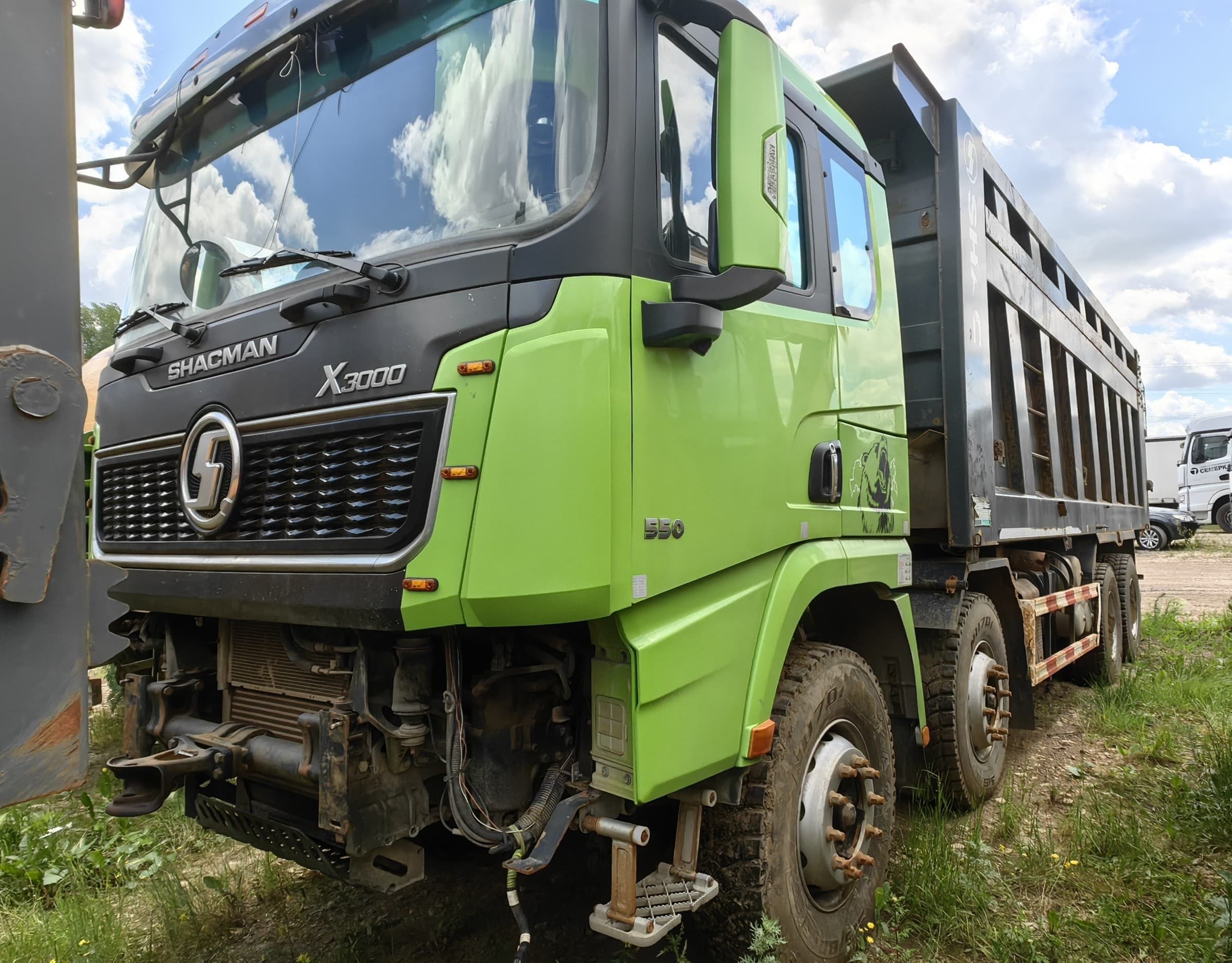 Shacman (Shaanxi) SX* 8x4 Самосвал - 1