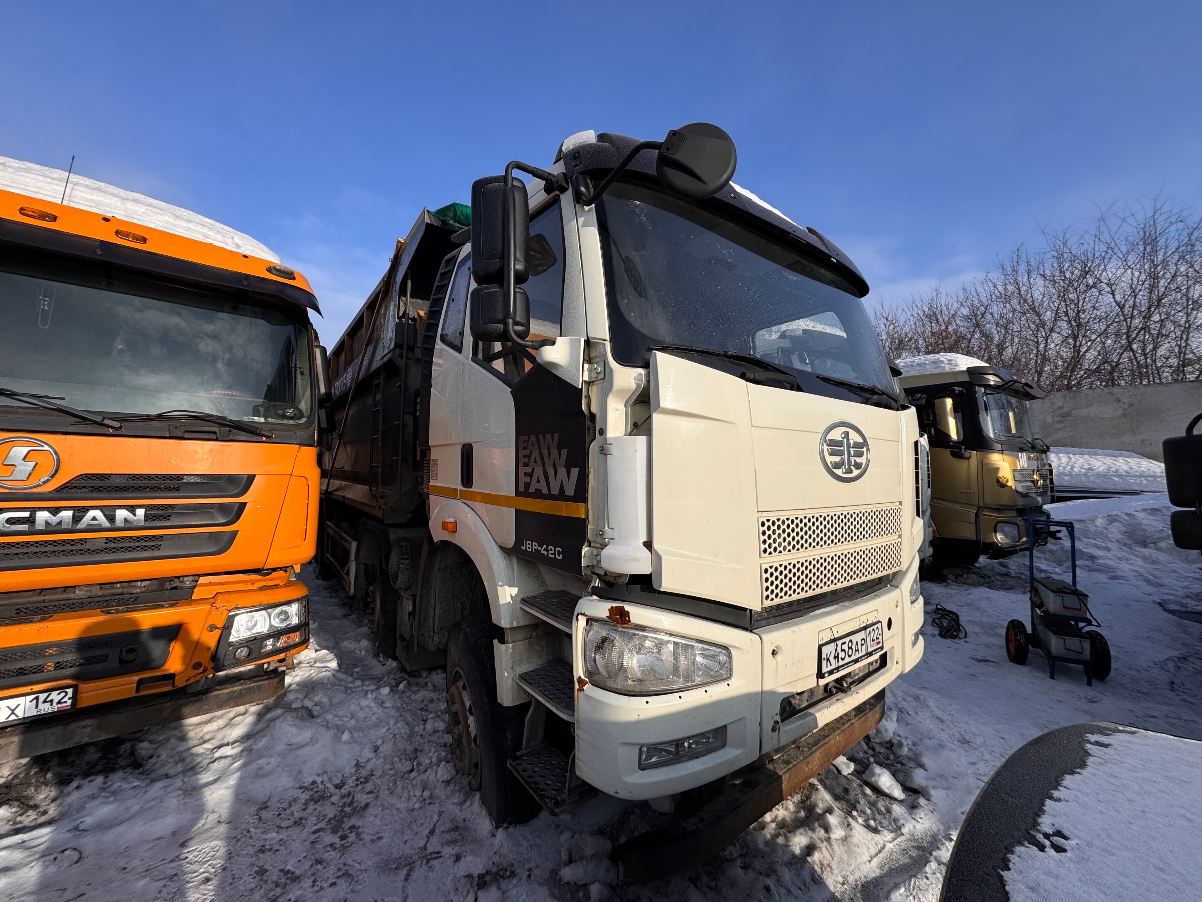 FAW CA 3310 8x4 Самосвал - 2