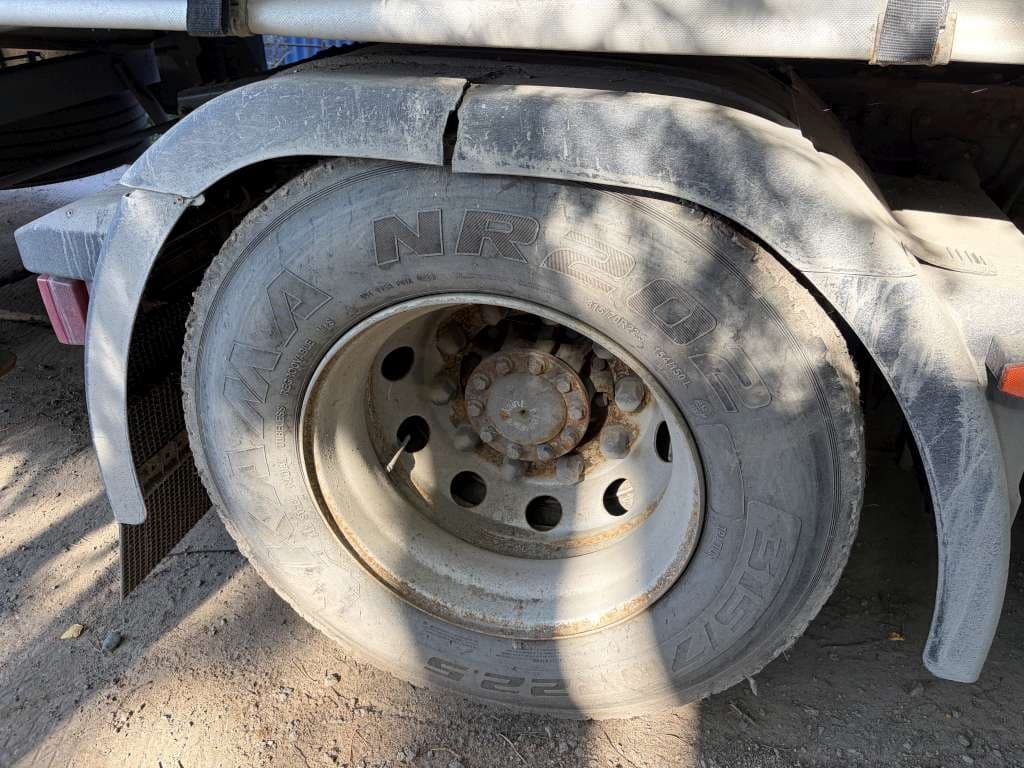 Dongfeng DFH 4x2 Седельный тягач - 7