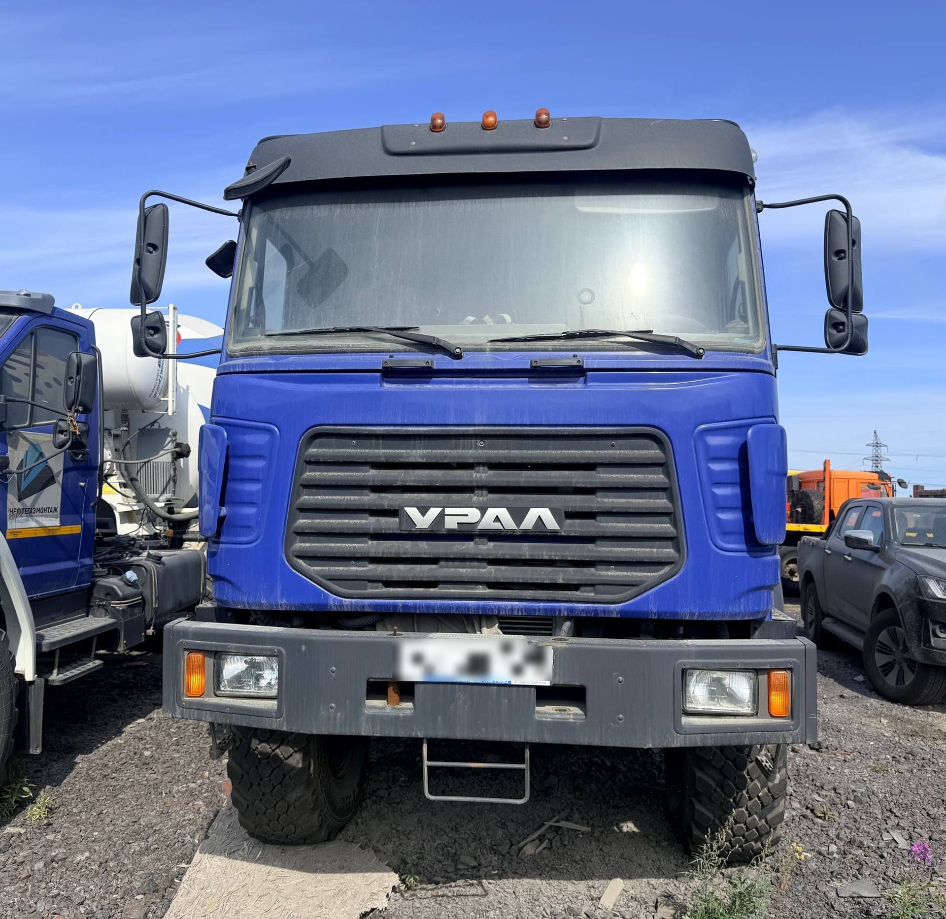 Ural 4320 6x6 Автобетоносмеситель - 1