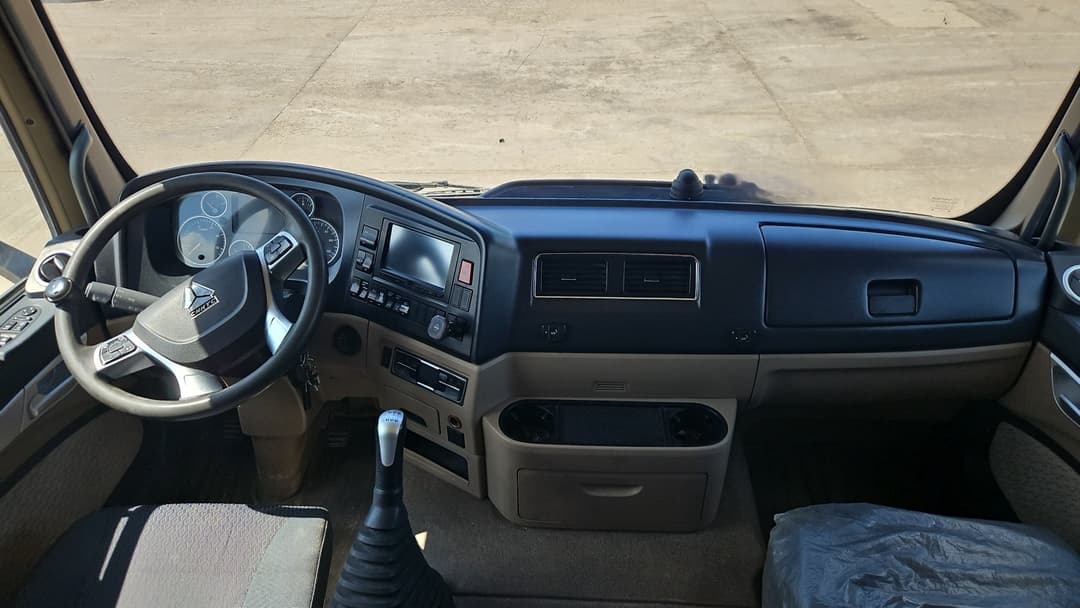 Howo T5G 8x4 Самосвал - 5