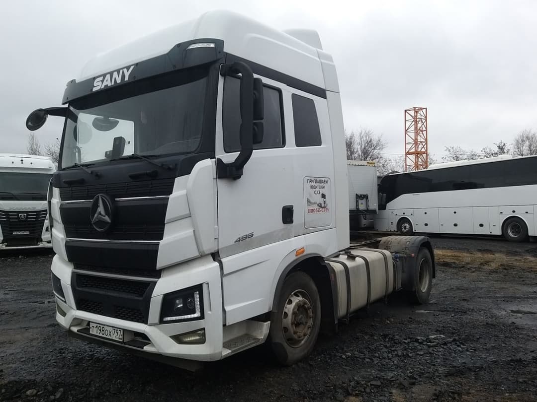 Sany D* 4x2 Седельный тягач - 1