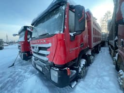 Hongyan CQ* 8x4 Самосвал - 1