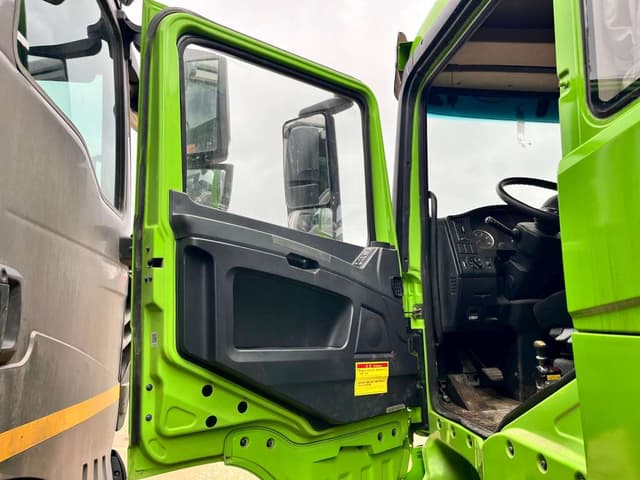 Shacman (Shaanxi) SX* 8x4 Самосвал - 8