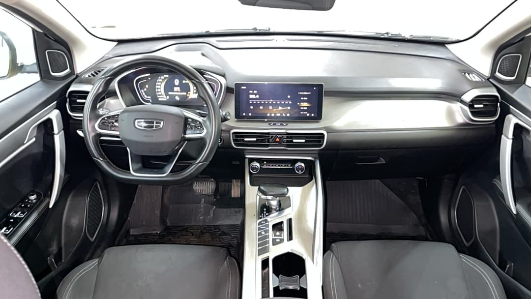 Geely Coolray - 5