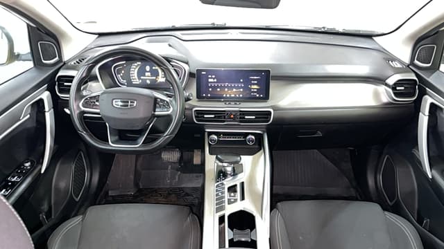 Geely Coolray - 5