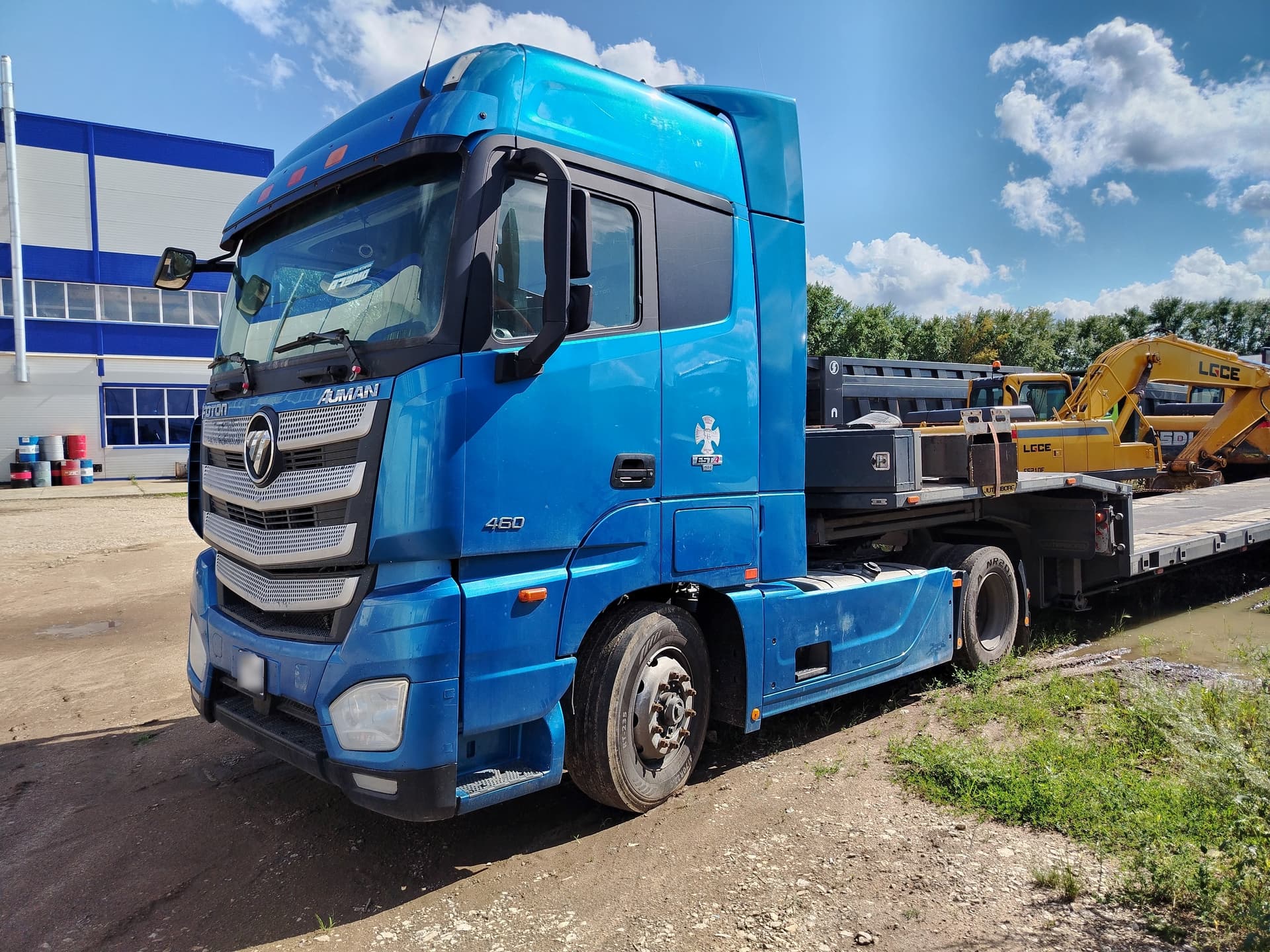Foton AUMAN 4x2 Седельный тягач - 1