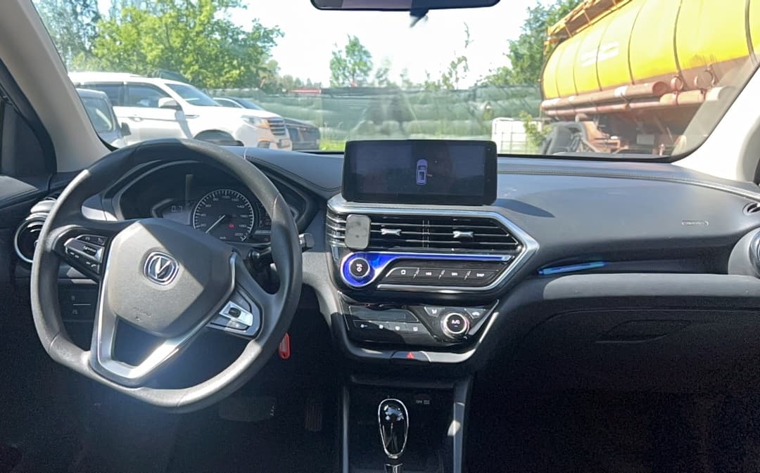 Changan Alsvin - 5