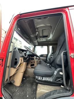 Howo ZZ* 8x4 Самосвал - 6